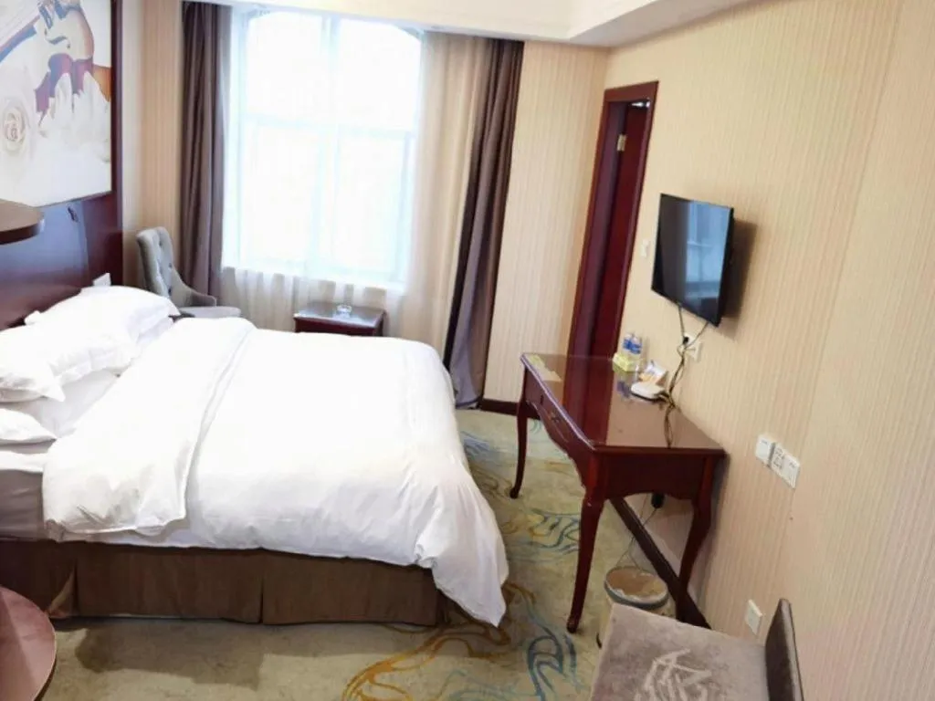 Bed in Vienna Classic Hotel Ningbo Xiangshan Wanda