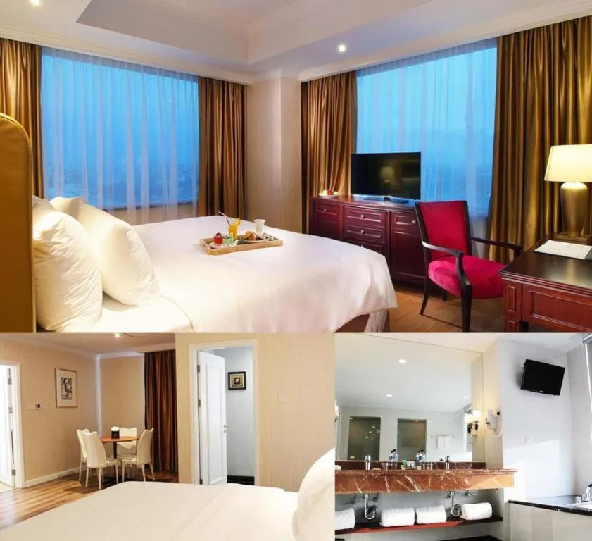 Bed in Adimulia Hotel Medan