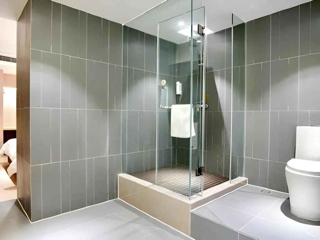 JI Hotel Shanghai Lujiazui Pudong Avenue