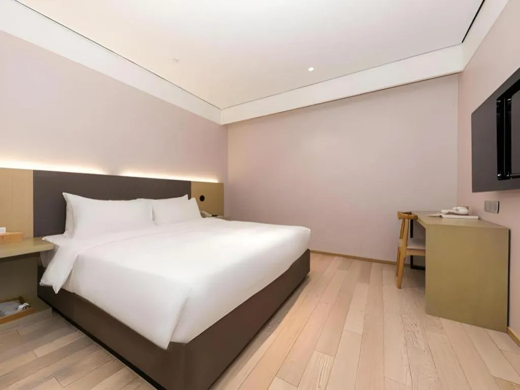 JI Hotel Shanghai Lujiazui Pudong Avenue