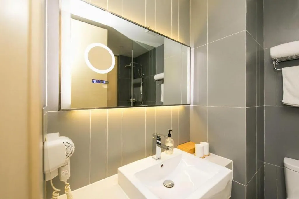 JI Hotel Shanghai Lujiazui Pudong Avenue