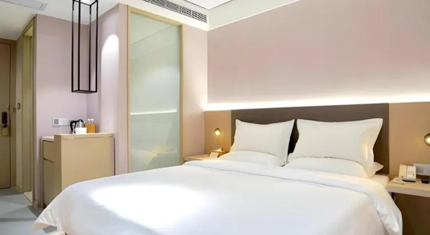 JI Hotel Shanghai Lujiazui Pudong Avenue