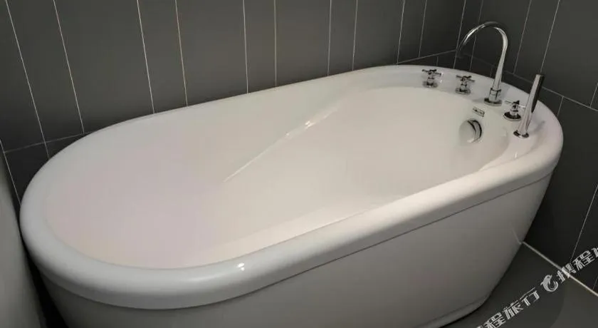 JI Hotel Shanghai Lujiazui Pudong Avenue