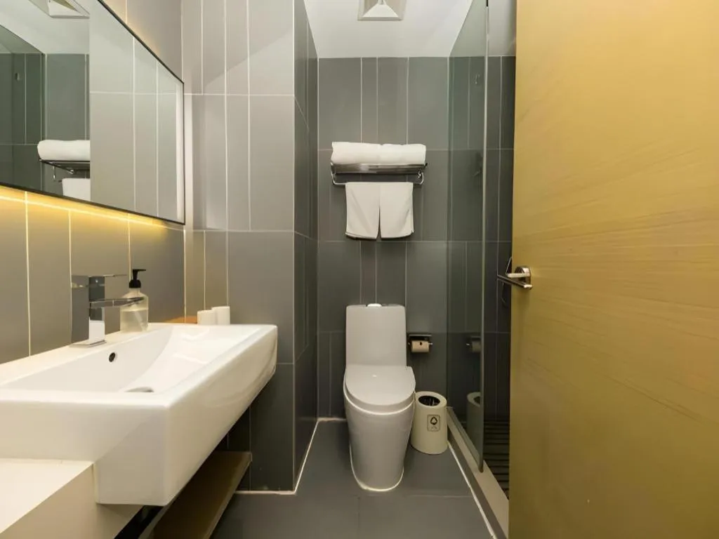 JI Hotel Shanghai Lujiazui Pudong Avenue