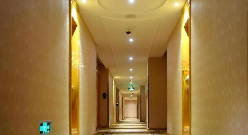 Vienna Hotel Shanghai Hongqiao Huaxin Road