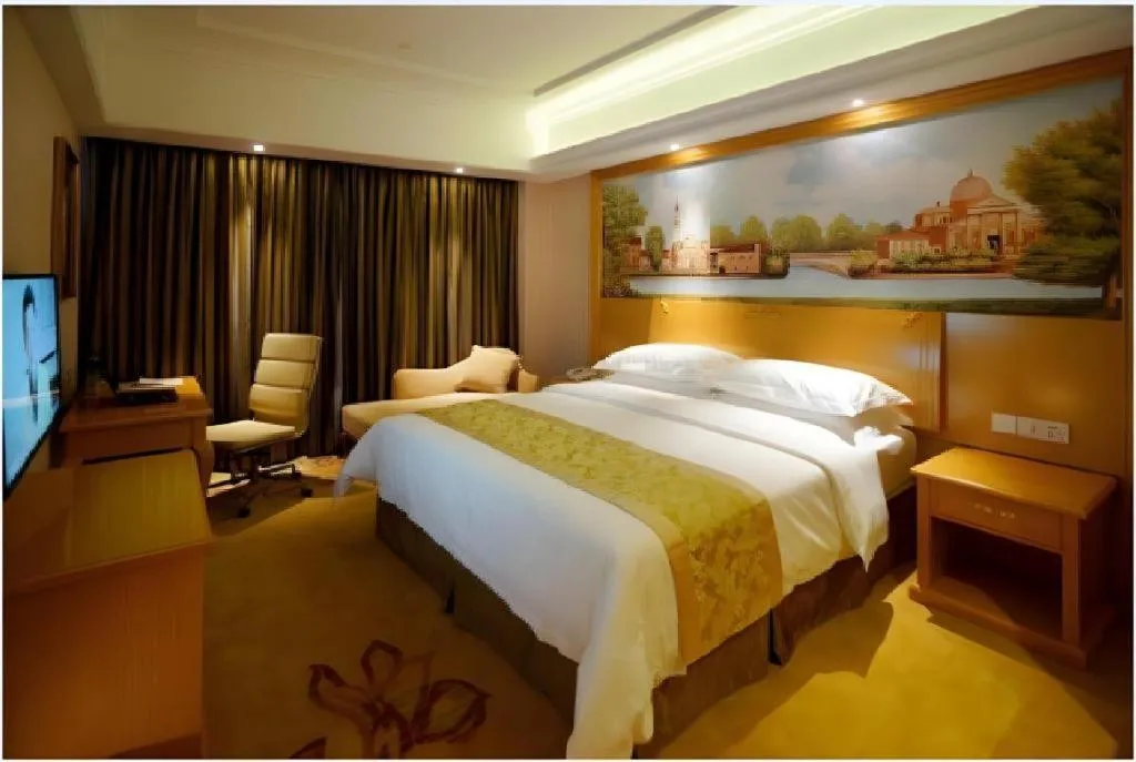 Bed in Vienna Hotel Shanghai Hongqiao Huaxin Road