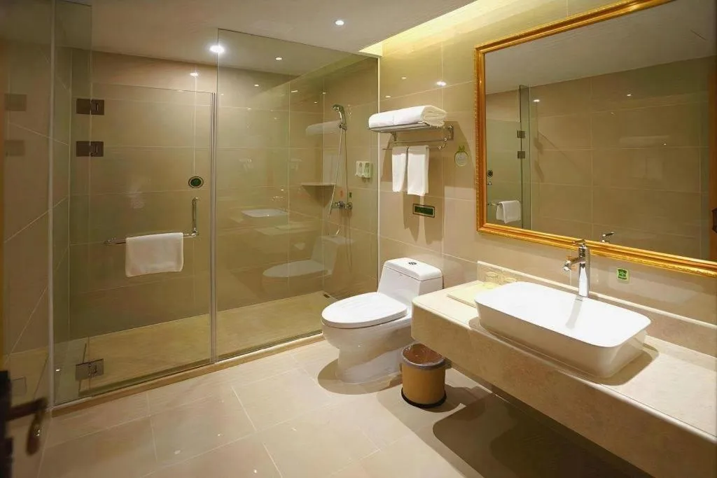 Vienna Hotel Shanghai Hongqiao Huaxin Road