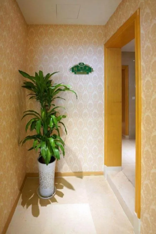 Vienna Hotel Shanghai Hongqiao Huaxin Road