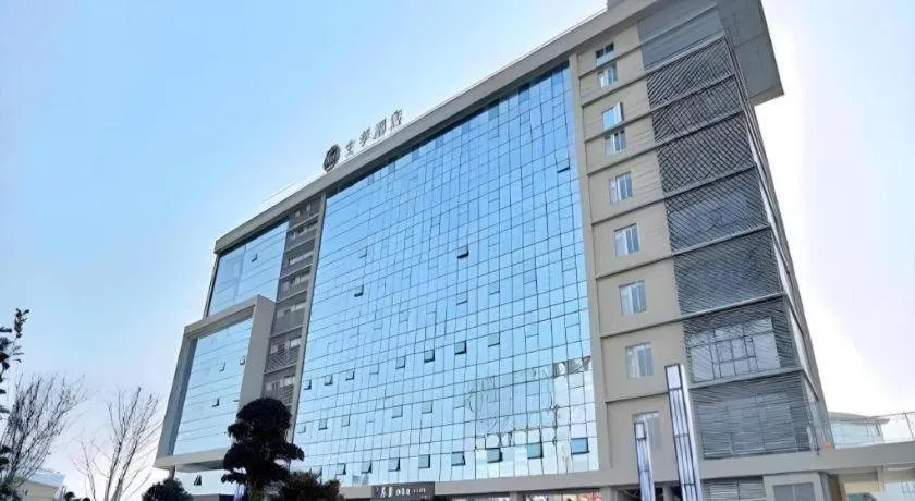 Vienna Hotel Shanghai Hongqiao Huaxin Road