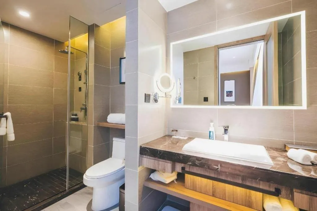 Vienna Hotel Shanghai Hongqiao Huaxin Road