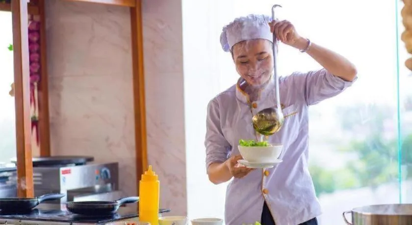 Le Hoang Beach Hotel Danang