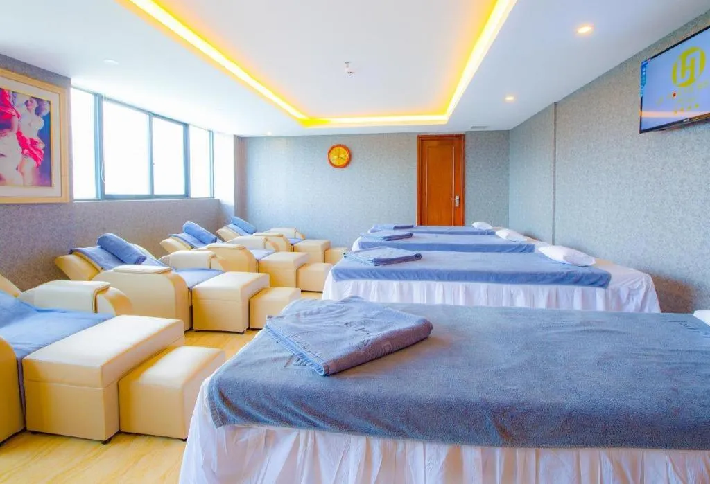 Bed in Le Hoang Beach Hotel Danang