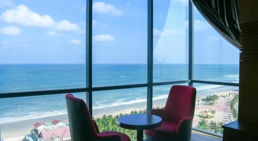 Le Hoang Beach Hotel Danang