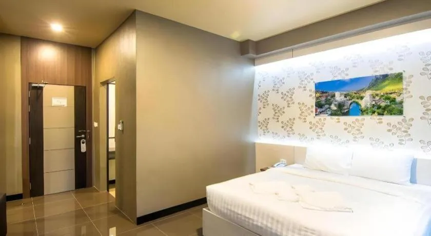 Bed in Pasub grand hotel