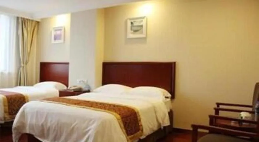 Bed in GreenTree Inn Nantong Zhangzhishan Town Deli Plaza Express Hotel