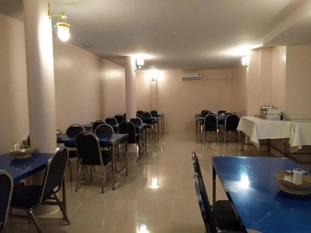 BIRD ROOM HOTEL - PRATUNAM