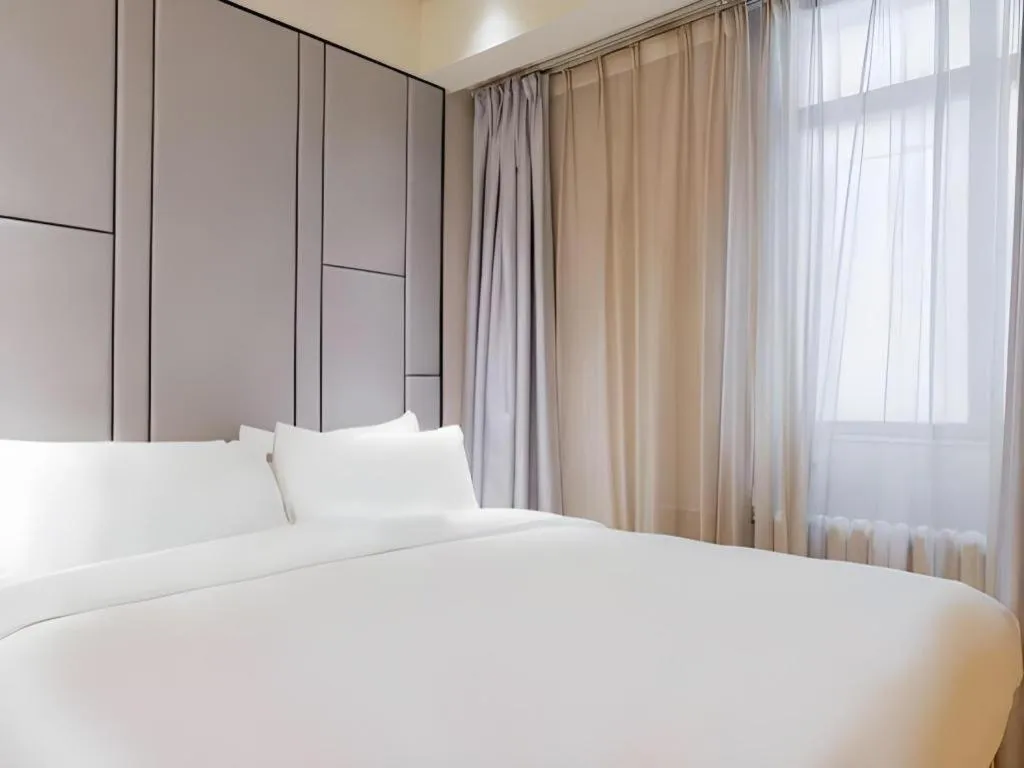 JI Hotel Beijing Nanluoguxiang Andingmen Metro Station