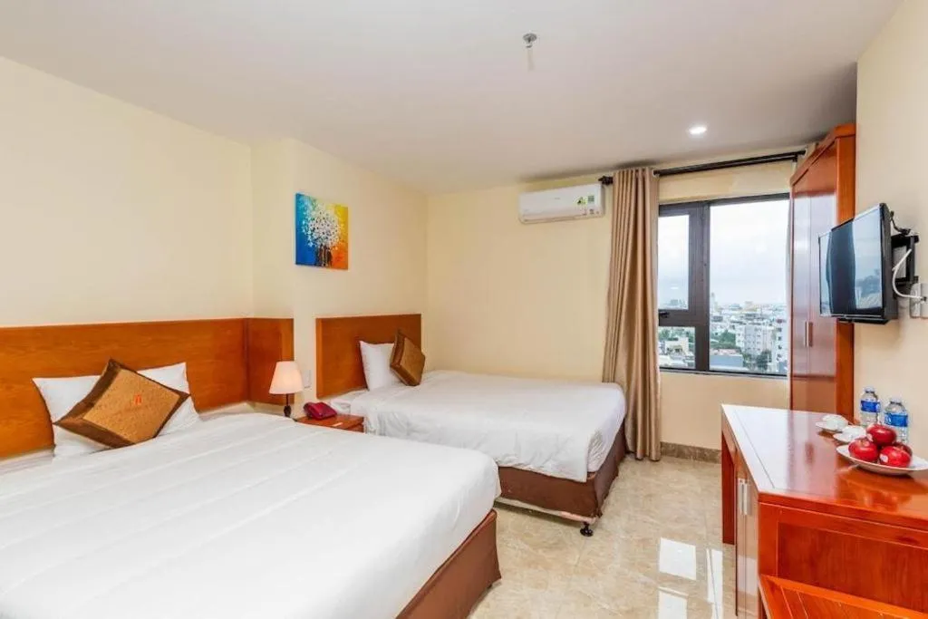 Bed in An Thuyen Hotel