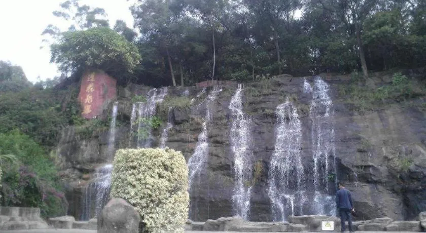 7 Days Inn Guangzhou Panyu Square Shilian Road