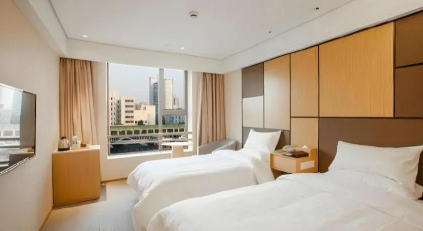 JI Hotel Lujiazui Babaiban