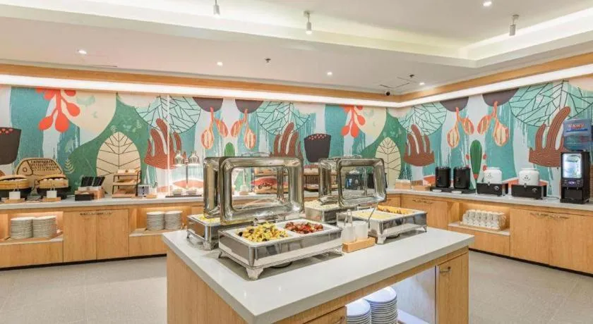 Hanting Hotel Harbin Railway Station Square