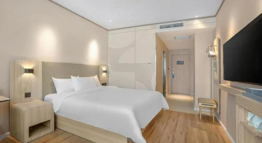 Hanting Hotel Harbin Railway Station Square