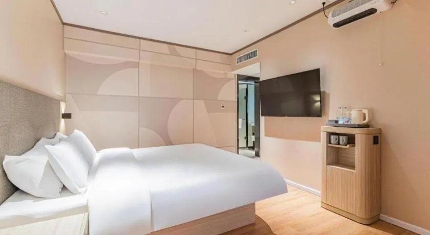 Hanting Hotel Harbin Railway Station Square