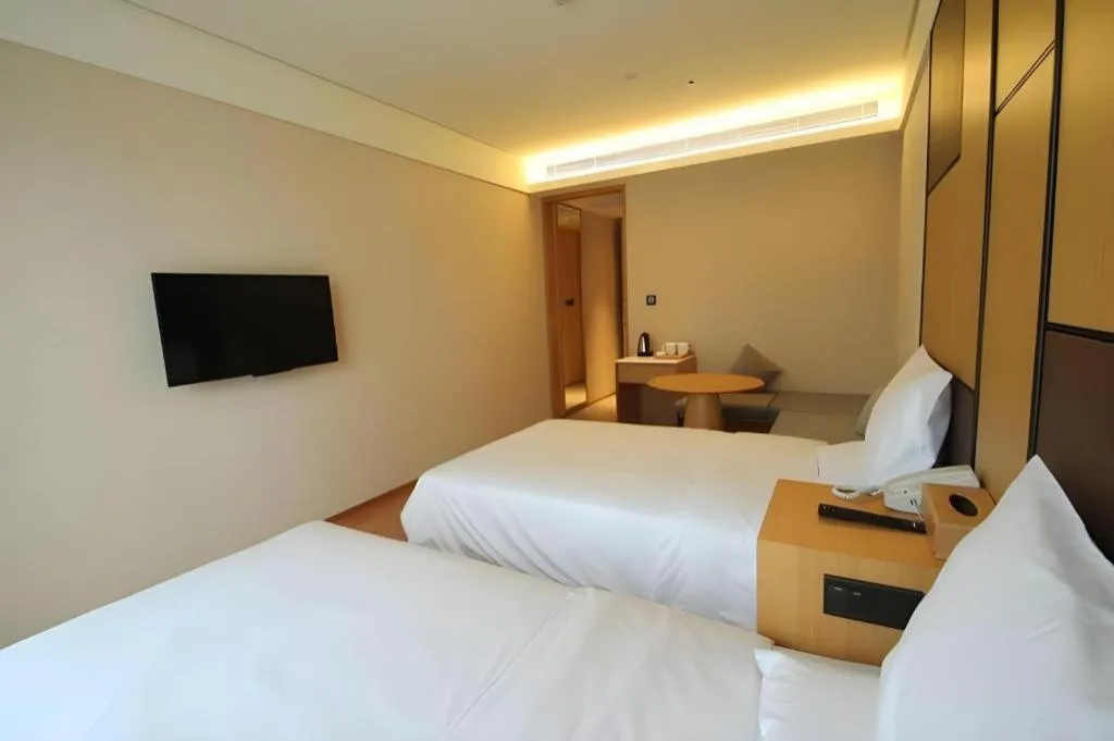 JI Hotel Shanghai The Bund Tiantong Road
