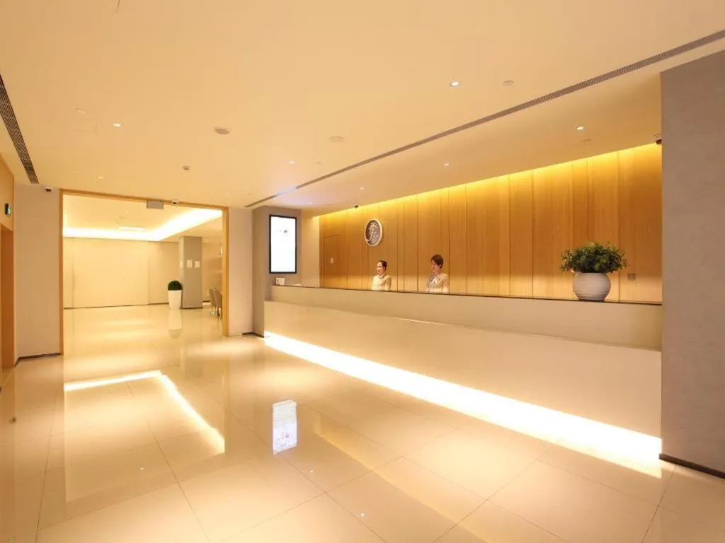 JI Hotel Shanghai The Bund Tiantong Road