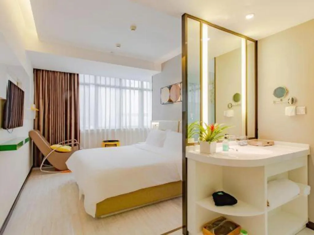 Bed in Ibis Styles Chengdu Chunxi Taikoo Li Hotel