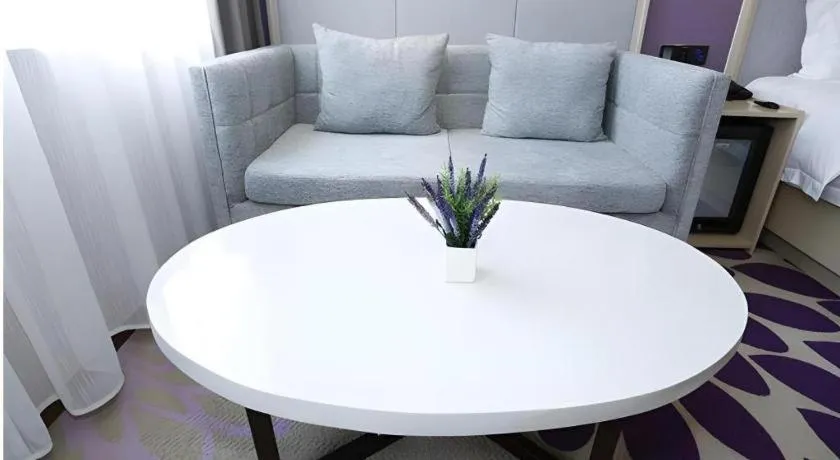Lavande Hotel Bejing West Station South Square Lize Commercial Zone