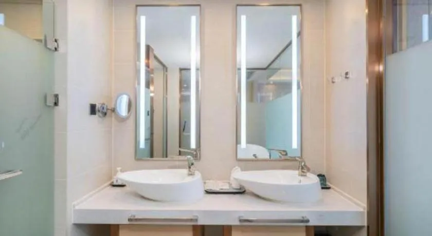 Lavande Hotel Bejing West Station South Square Lize Commercial Zone