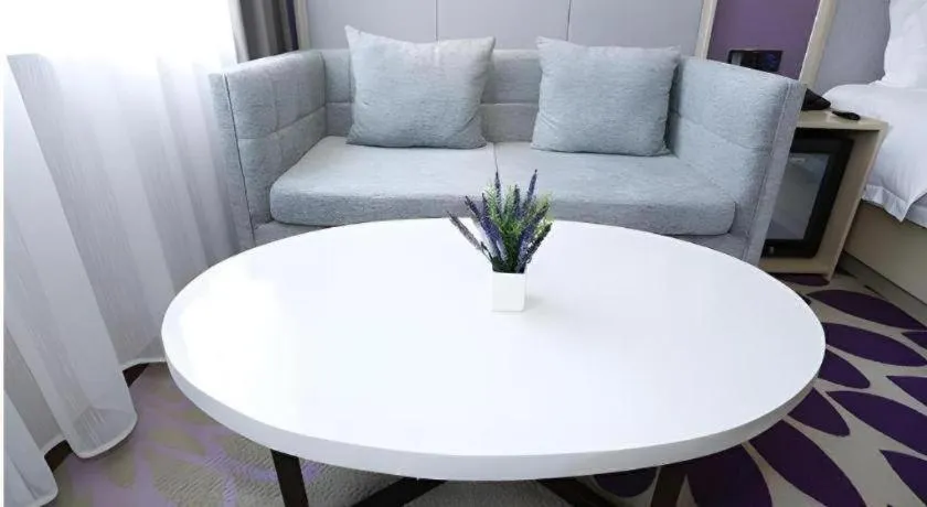 Lavande Hotel Bejing West Station South Square Lize Commercial Zone