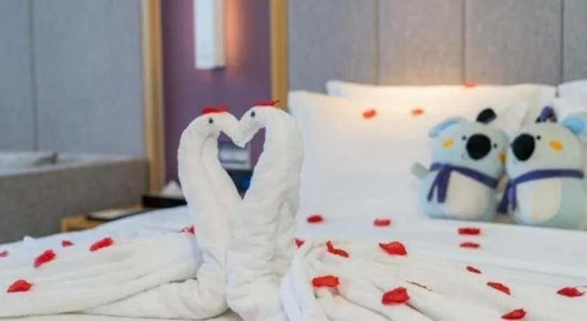 Bed in Lavande Hotel Bejing West Station South Square Lize Commercial Zone