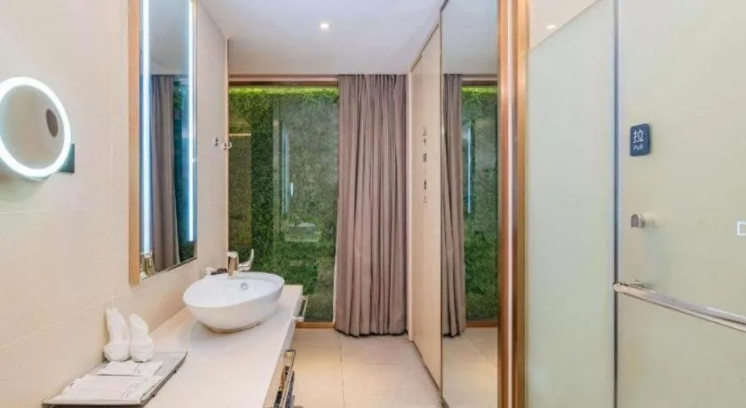 Lavande Hotel Bejing West Station South Square Lize Commercial Zone