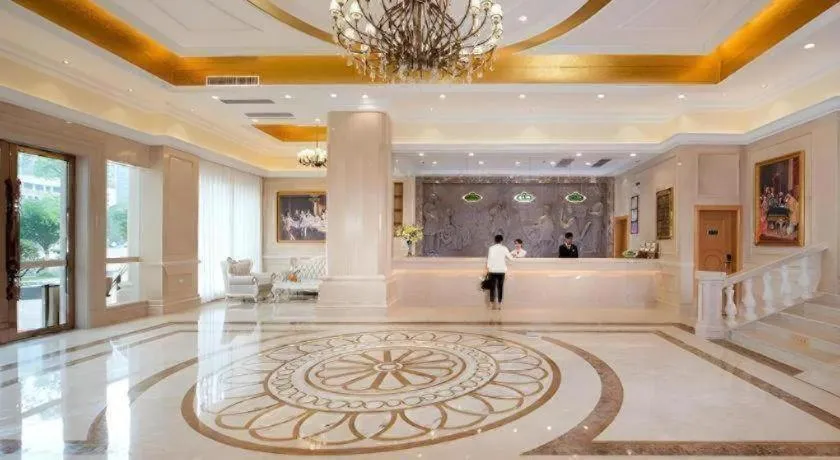 Vienna Hotel Guangdong Qingyuan Wanda Plaza Xincheng Beijiang