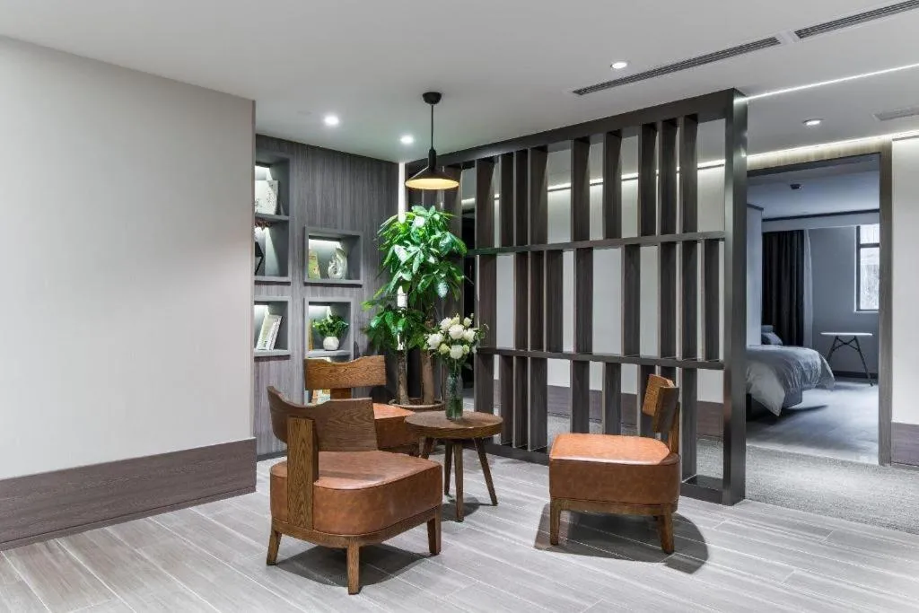 Hanting Hotel Chongqing Guanyinqiao