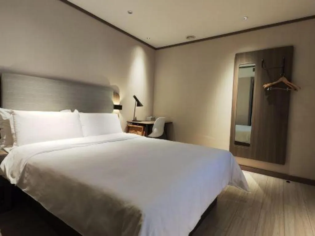 Hanting Hotel Chongqing Guanyinqiao