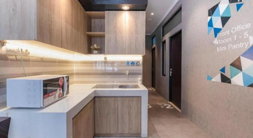 OYO Life 3246 Walnut Inn G-10