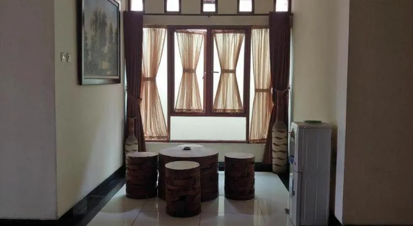 Hotel O Papi Inn Guesthouse