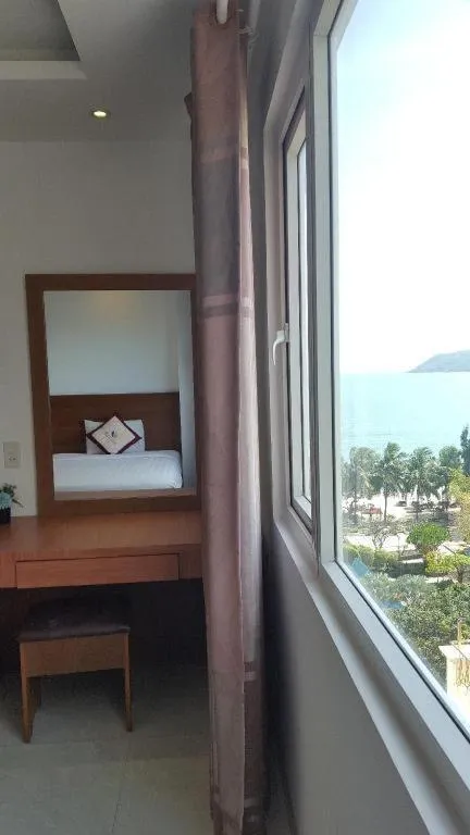 Bed in MAJESTIC STAR