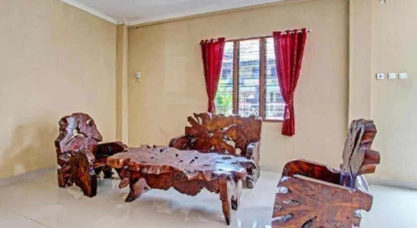 OYO 91353 Hotel Surya Andesa