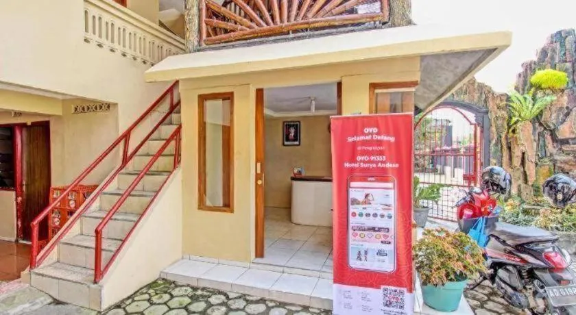 OYO 91353 Hotel Surya Andesa