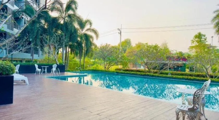 Baan Bangsare Resotel Chonburi