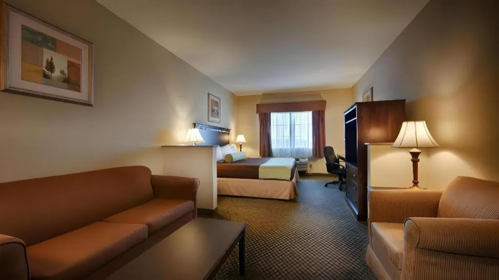 Bed in Best Western La Grange Inn & Suites