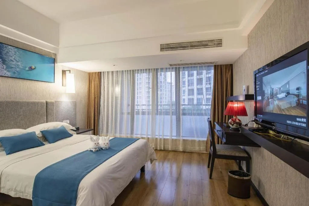 Bed in Ramada Encore by Wyndham Qionghai Downtown