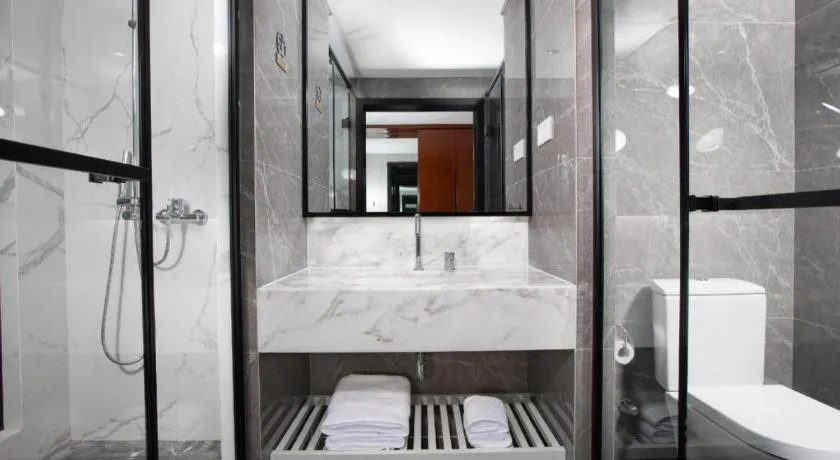 Ramada Encore by Wyndham Qionghai Downtown