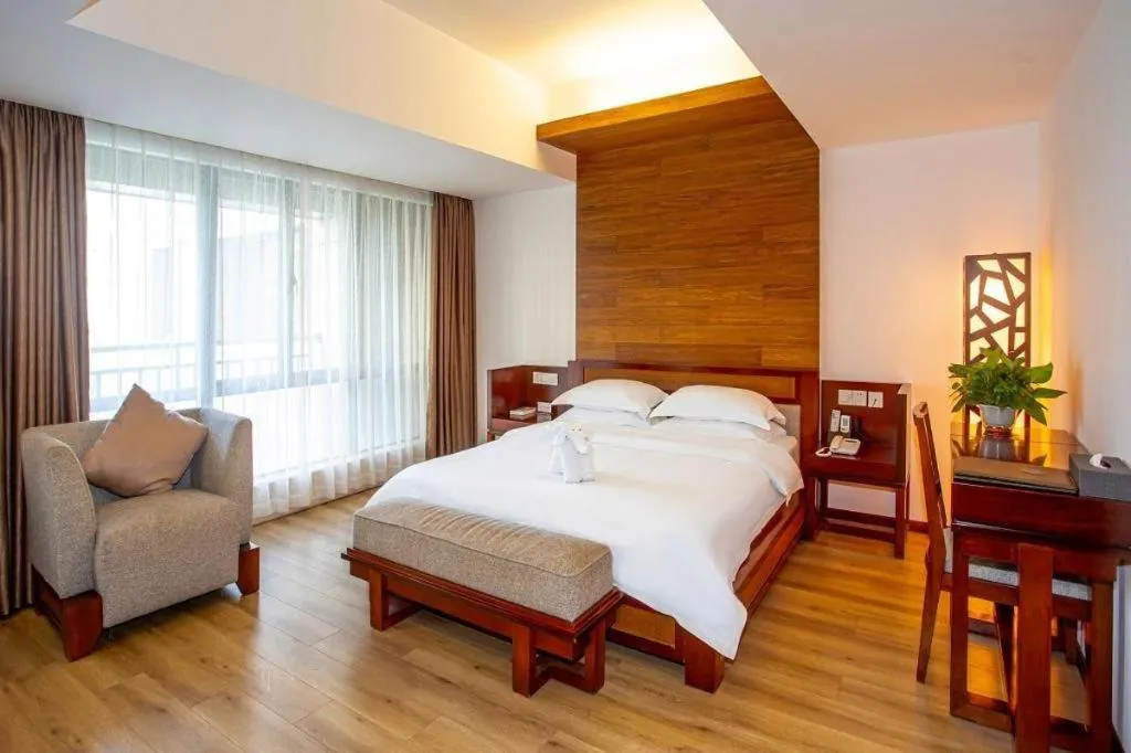 Bed in Ramada Encore by Wyndham Qionghai Downtown