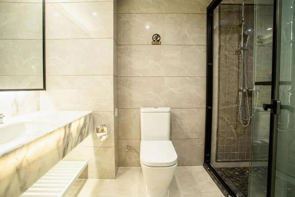 Ramada Encore by Wyndham Qionghai Downtown