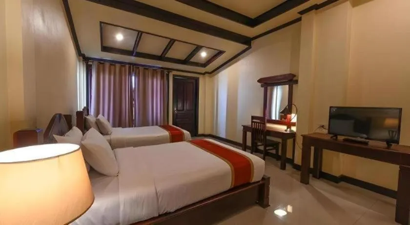 Bed in Pon Arena Hotel